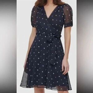 DKNY Navy floral print short sleeve knee length dress tie waist zipper closure